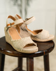 Arnold Natural Linen Wedges