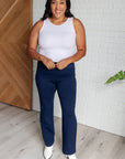 Magic Straight Pants in Navy