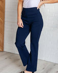 Magic Straight Pants in Navy