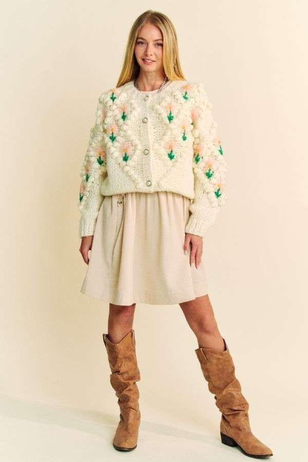 Davi & Dani Floral Pattern Button Down Cardigan- Cream