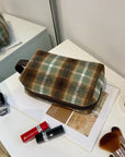 Contrast Plaid Clutch with Zipper