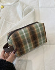 Contrast Plaid Clutch with Zipper