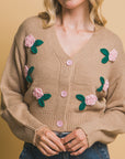 Mid cropped flower cardigan- Beige