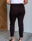 Magic Ankle Crop Skinny Pants in Chocolate