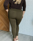 Magic Ankle Crop Skinny Pants in Olive