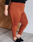 Magic Ankle Crop Skinny Pants in Rust