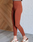 Magic Ankle Crop Skinny Pants in Rust