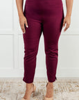 Magic Ankle Crop Skinny Pants in Wine