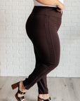 Magic Skinny 28" Pants in Chocolate