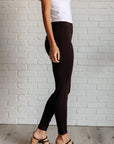 Magic Skinny 28" Pants in Chocolate