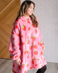 Oversized Blanket Hoodie in Strawberry