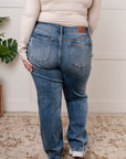 Quinn Mid Rise Cell Phone Pocket Dad Jeans