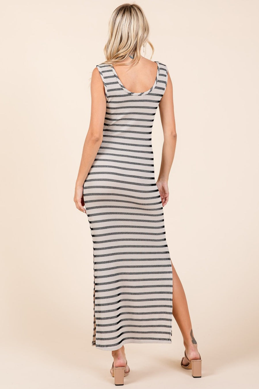 Mittoshop Striped Scoop Neck Sleeveless Maxi Dress- Ivory striped