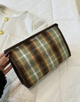 Contrast Plaid Clutch with Zipper